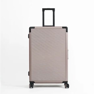 President Waterproof Metal Fiber Case /Medium 20" /Classic Stylish Travel/ Luggage with 2 Years Warranty